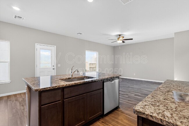 Building Photo - 1712 Amaranth Ln