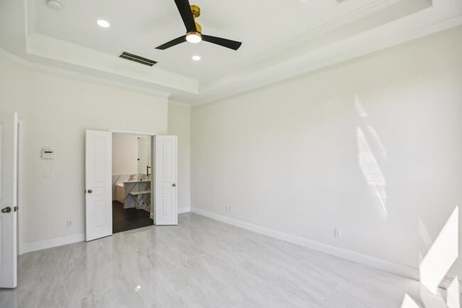 Building Photo - 1123 Penny Worth Dr