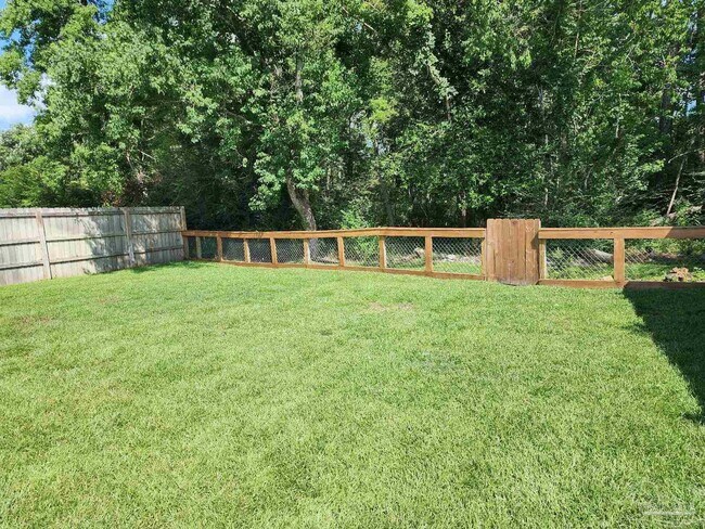 Building Photo - 662 Wild Heron Way