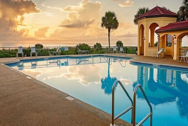 Building Photo - Beautifully Furnished Home in Upscale Gate...