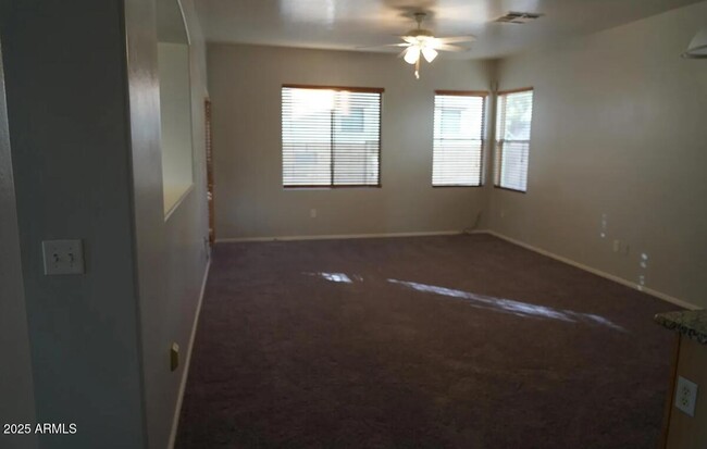 Building Photo - 1464 S Heron Ln