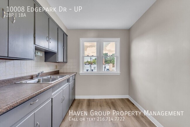 Building Photo - 10008 Edgepark Dr
