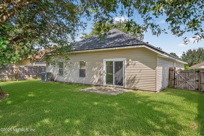 Building Photo - 2821 Cross Creek Dr