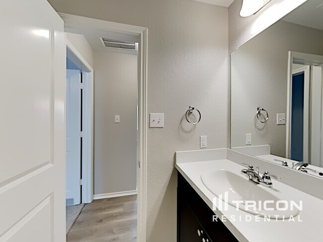 Building Photo - 8730 Segura Wy