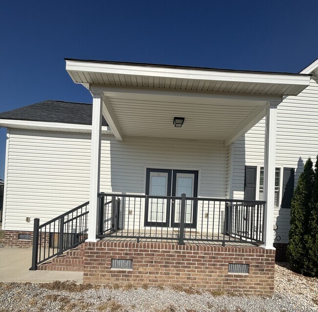 Building Photo - 5018 Bryant Pond Rd