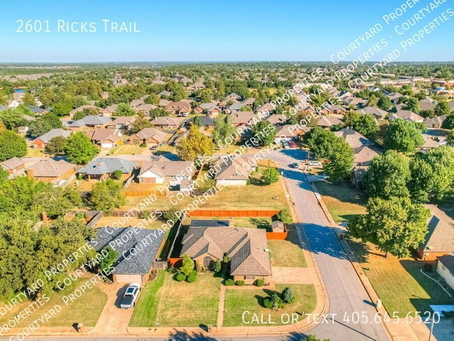 Building Photo - 2601 Ricks Trail