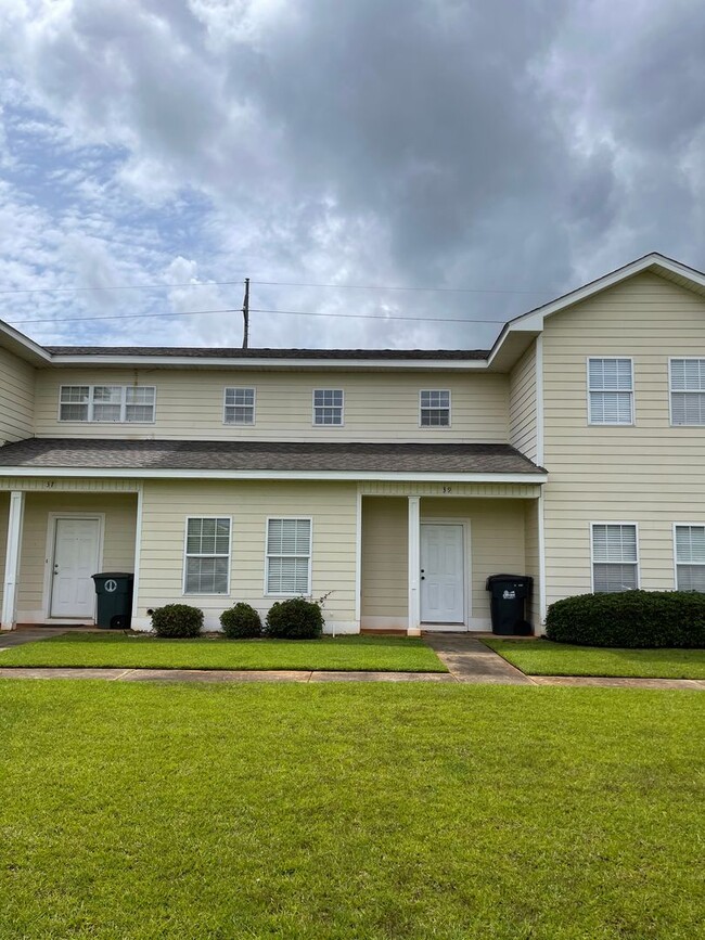 Primary Photo - Courtyard Subdivision