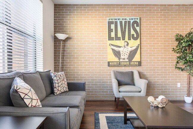 Building Photo - 235 S Delaware St