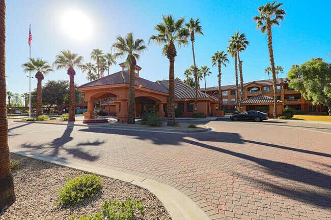 Building Photo - 14950 W Mountain View Blvd