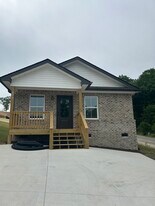 Building Photo - 302 Warrenfells St