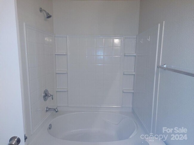 Building Photo - 2440 Mint Thistle Ct