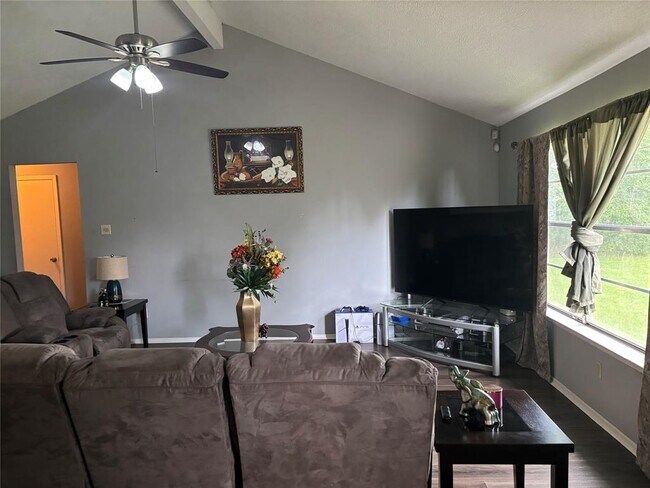 Building Photo - 22223 Spring Gate Dr