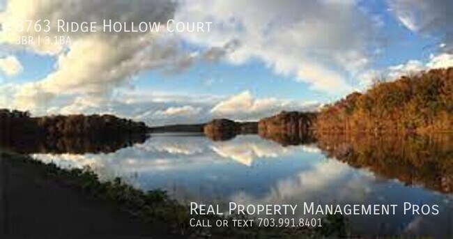 Building Photo - 8763 Ridge Hollow Ct