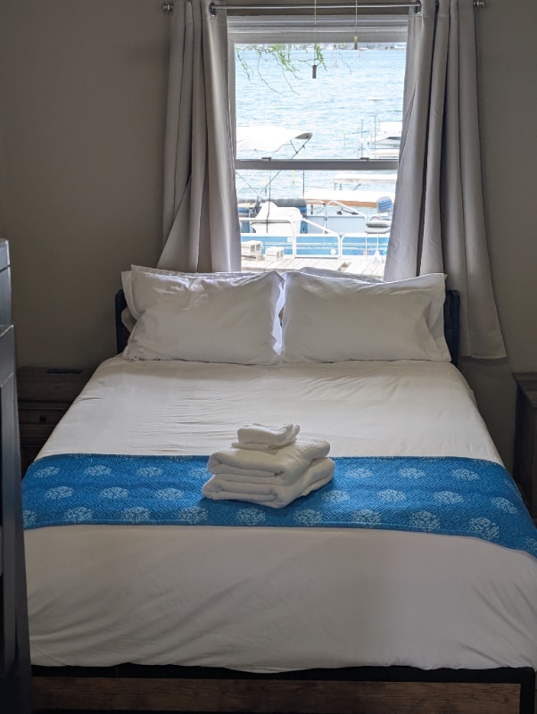 Building Photo - 503 Wilmot Ave