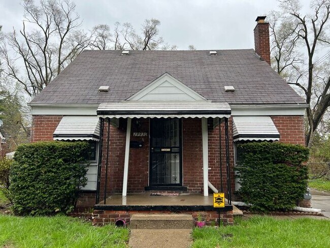 Primary Photo - Section 8 Accepted - Beautiful Brick House - Full Finished Basement