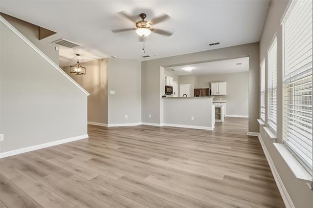 Building Photo - 5015 Royal Springs Dr