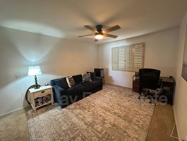 Building Photo - 26001 S Beech Creek Dr