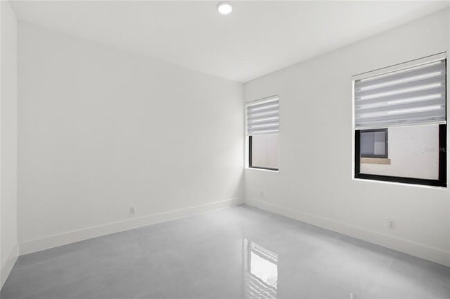 Building Photo - 6337 Chorus Dr