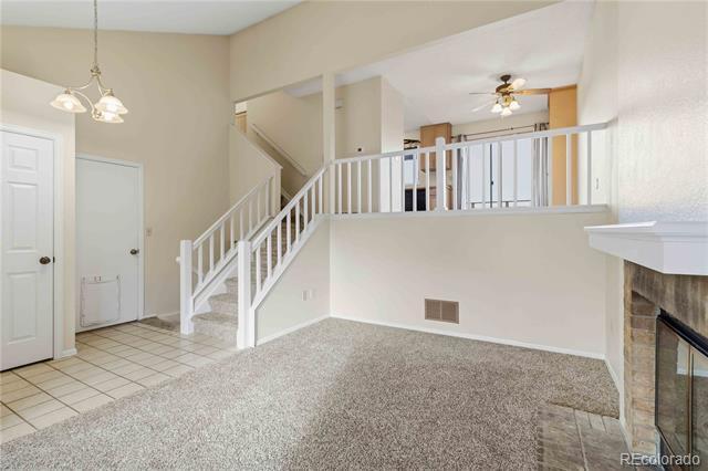 Building Photo - 693 Delwood Ct