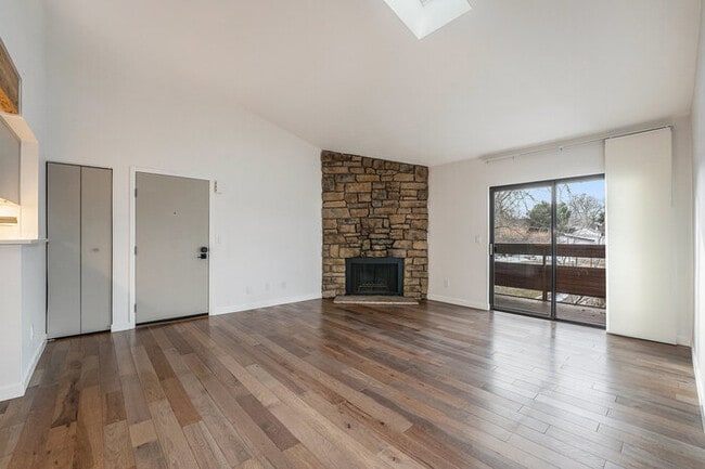 Building Photo - 7080 W 20th Ave