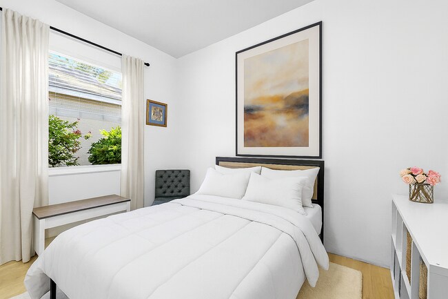 Building Photo - 72 Tall Trees Ct