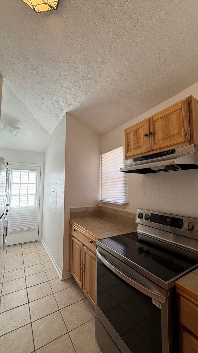 Building Photo - 12707 Marble Dr