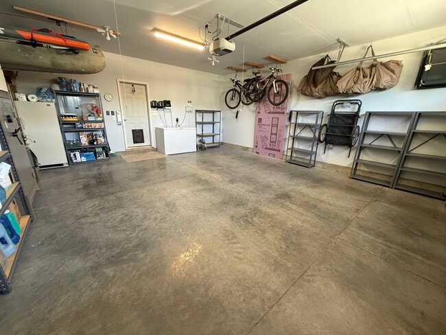 Building Photo - 3437 Tschache Ln