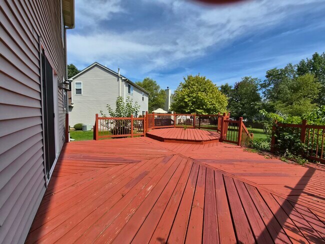 Building Photo - 2355 Shiloh Dr