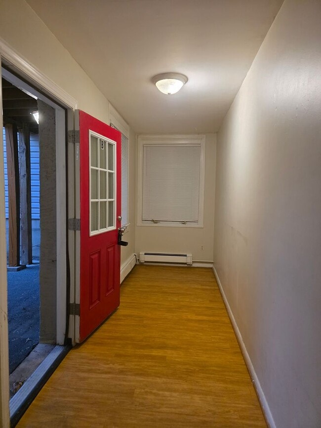 Building Photo - 2717 W 3rd St