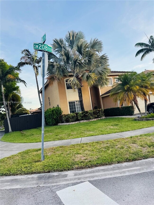 Building Photo - 8872 SW 208th Terrace