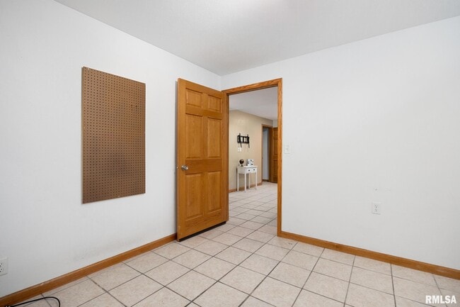 Building Photo - 107 Chestnut Dr