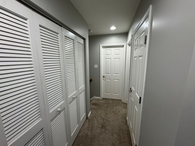 Building Photo - 1720 SF Townhome - 3 BR/1.5 BA in Vineland - Kings Crossing!
