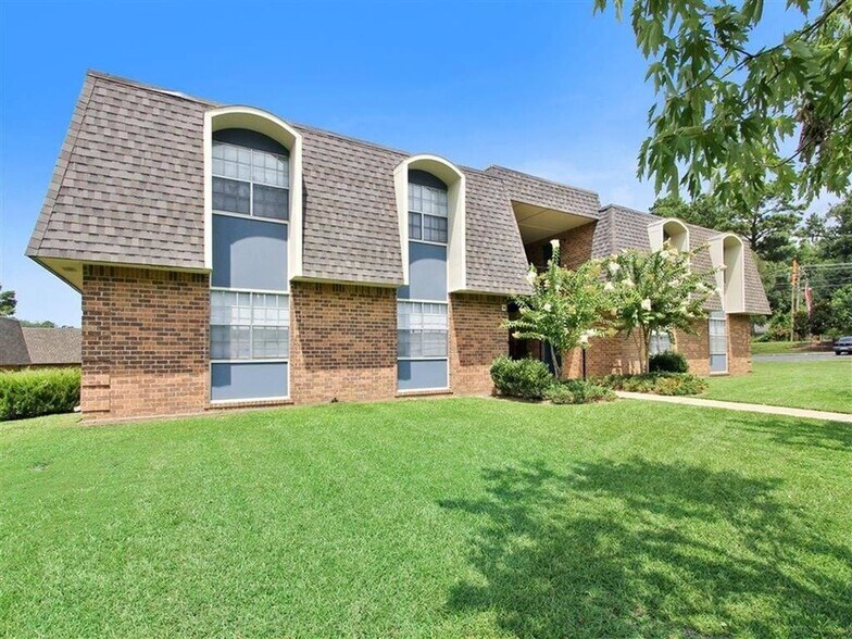 Oak Manor Apartments 200 N Hills St Meridian MS 39305 Apartment Finder