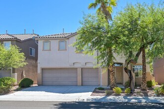 Building Photo - SW!! Southern Highlands!!! 4 Bedrooms!!!  ...