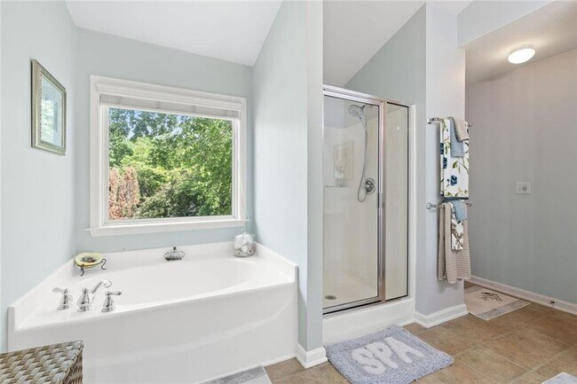 Building Photo - 5415 Fieldfreen Dr