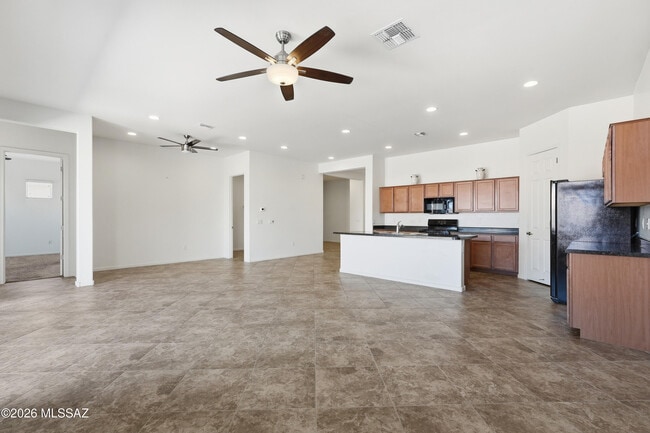 Building Photo - 6474 W Willow Falls Way