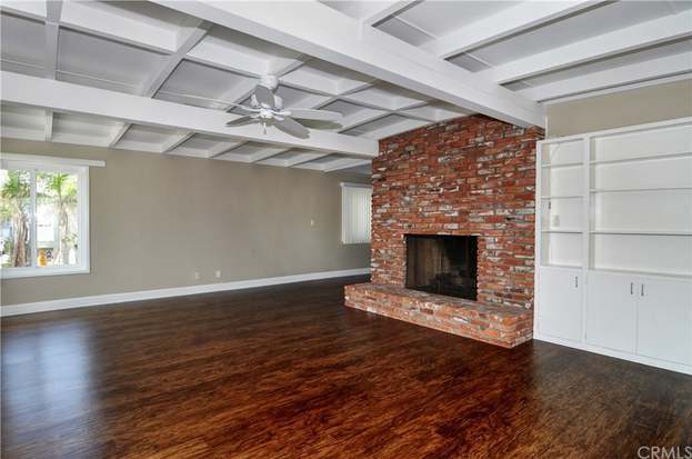 Building Photo - 111 19th St