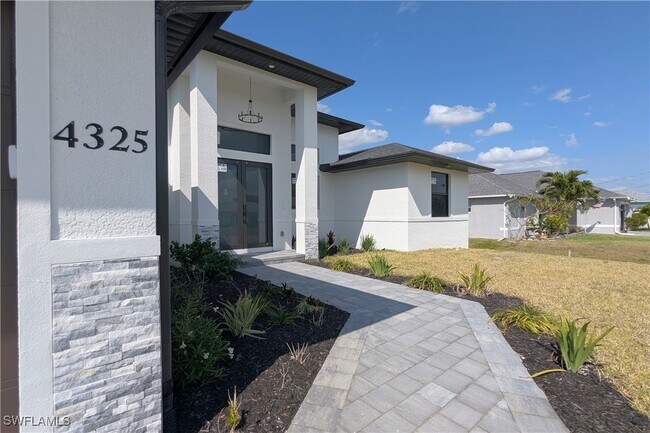 Primary Photo - 4325 NW 31st St