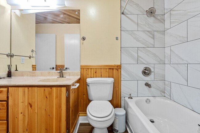 Building Photo - 3506 Prestwick Dr