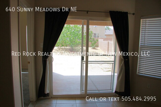 Building Photo - Cute 3 bedroom in Rio Rancho!