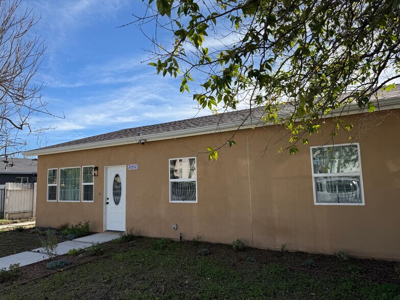 Building Photo - 20352 Sherman Way