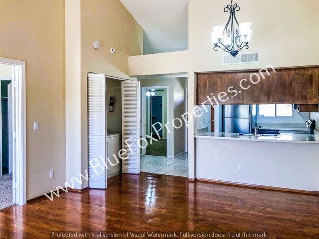 Building Photo - 7601 N Calle Sin Envidia