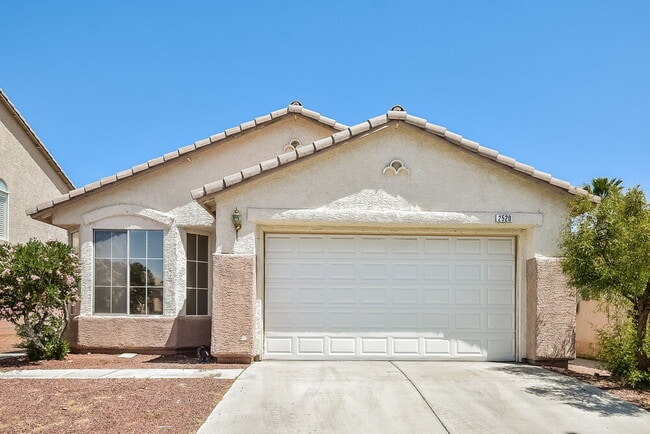 Building Photo - 2520 Bahama Point Ave