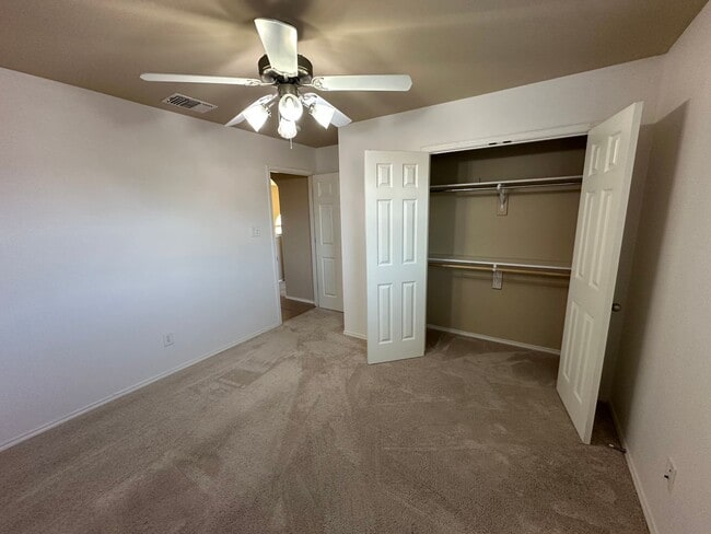 Building Photo - 1813 Balsam Gap