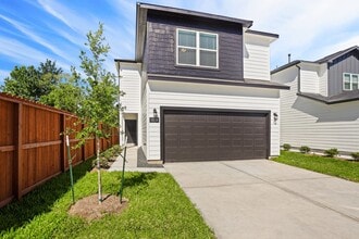 Building Photo - 3510 Lazy J Dr