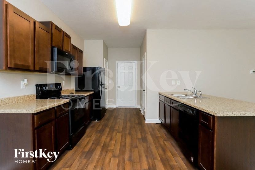 Building Photo - 10934 Wheeler Trce