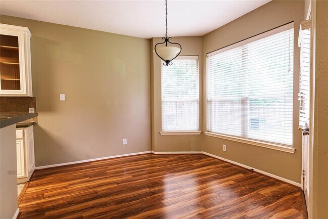 Building Photo - 14407 Eastern Redbud Ln