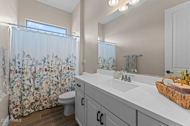 Building Photo - 4060 Old Orch Dr