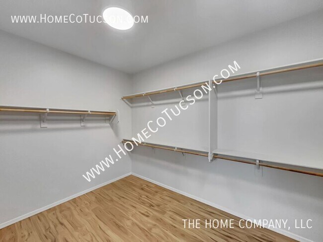 Building Photo - 11500 N Vista Ranch Pl