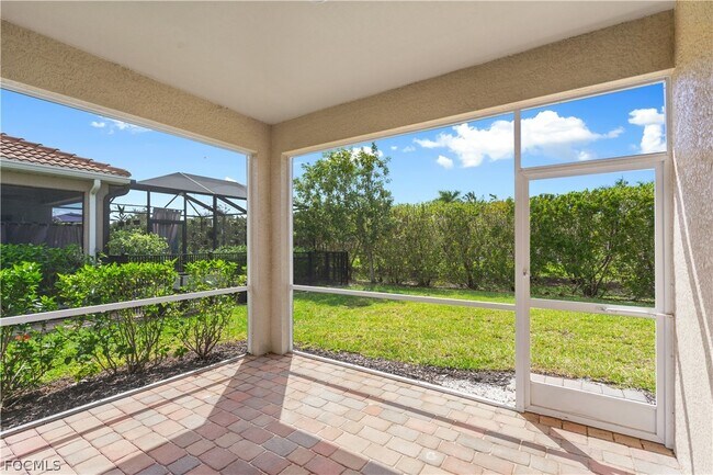 Building Photo - 4443 Dutchess Park Rd